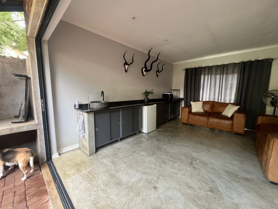 4 Bedroom Property for Sale in Bodorp North West